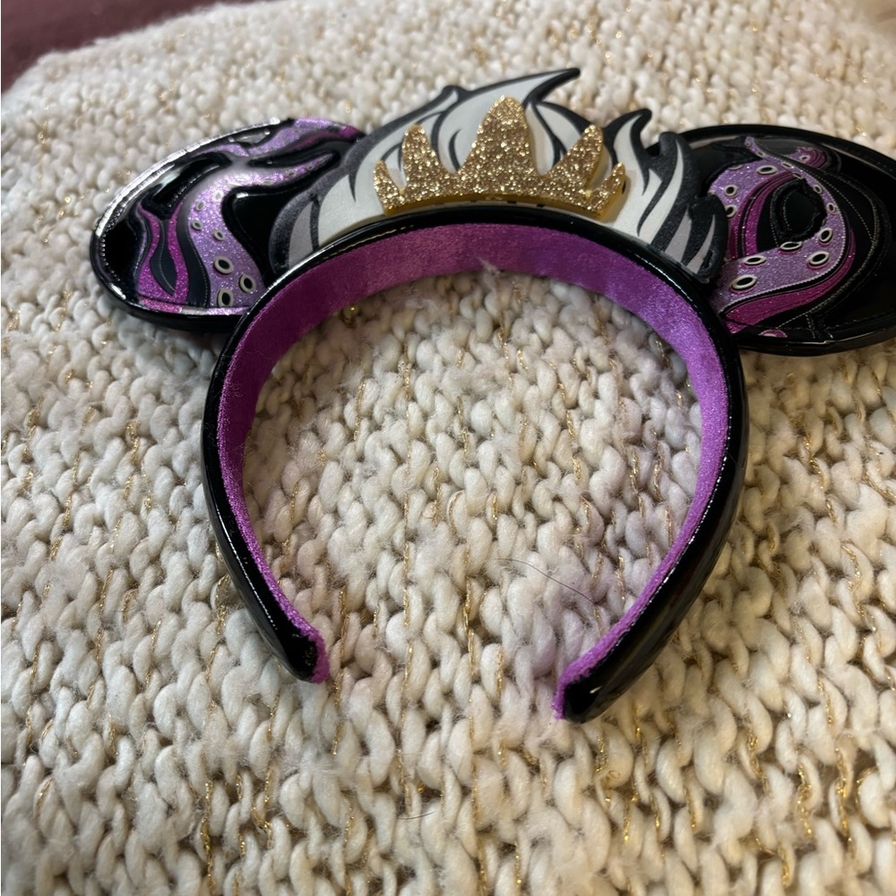 Walt Disney World Villains Ursula Mouse Ears Headband - Picture 13 of 15